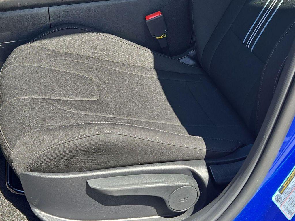 new 2025 Hyundai ELANTRA HEV car, priced at $26,199