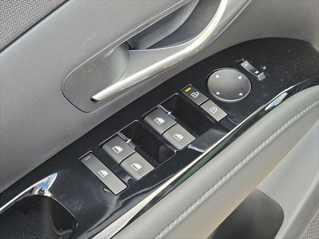 new 2025 Hyundai Tucson car, priced at $39,084