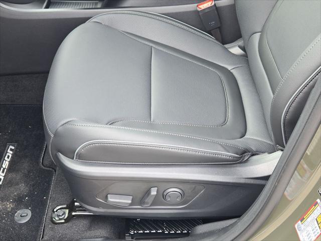 new 2025 Hyundai Tucson car, priced at $39,084