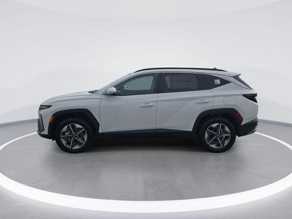 new 2025 Hyundai Tucson car, priced at $30,905