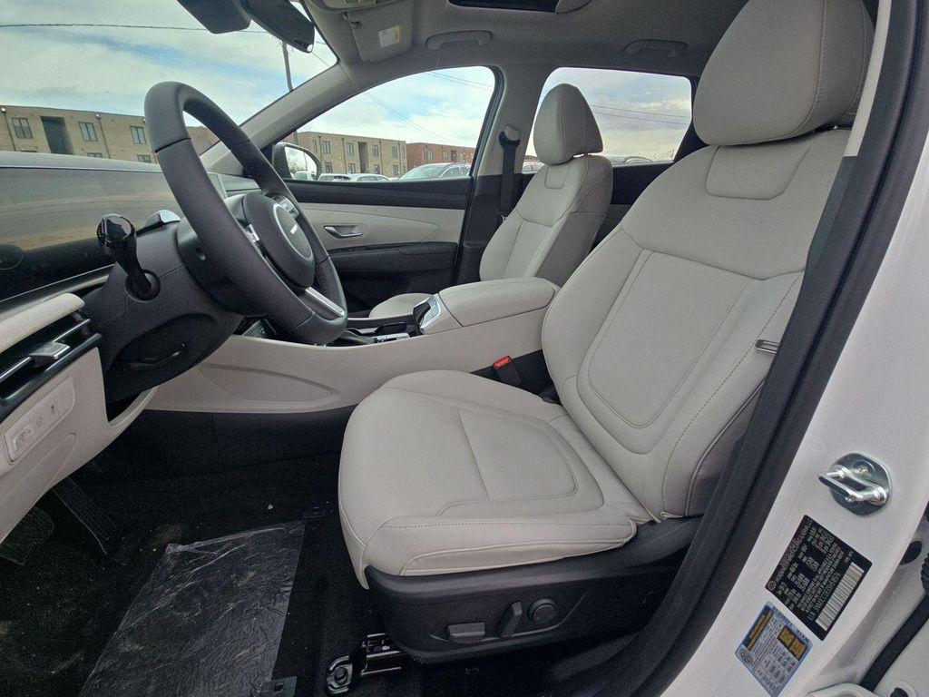 new 2025 Hyundai Tucson car, priced at $30,905