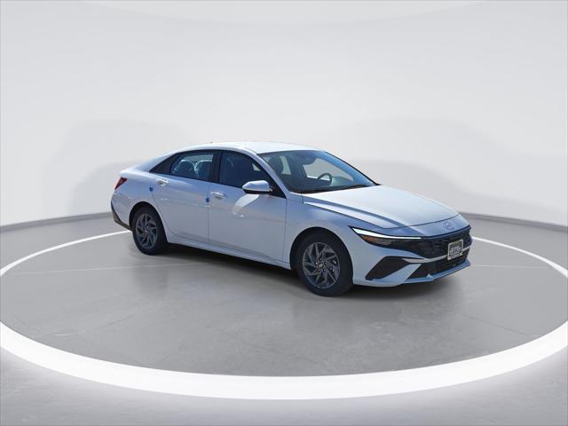 new 2024 Hyundai Elantra car, priced at $25,690