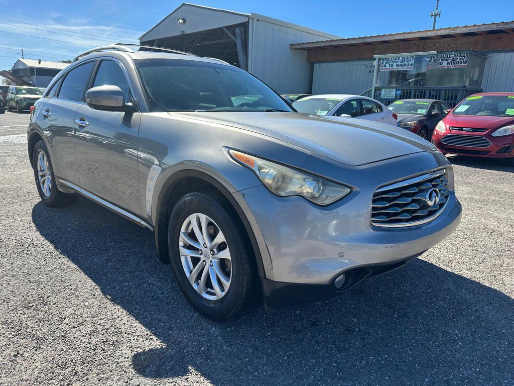 used 2010 INFINITI FX35 car, priced at $3,200