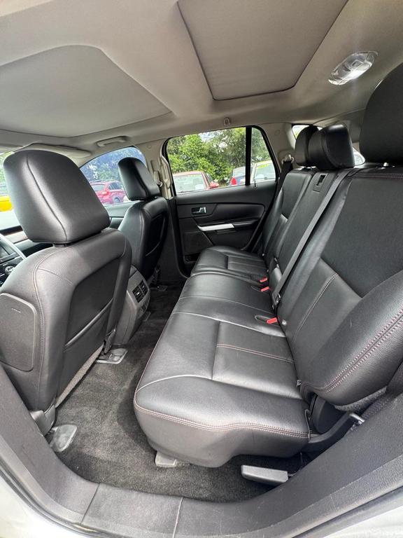 used 2011 Ford Edge car, priced at $2,995