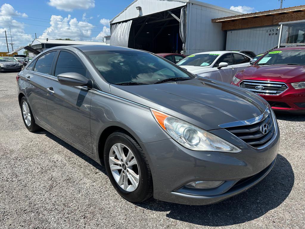 used 2013 Hyundai Sonata car, priced at $3,500