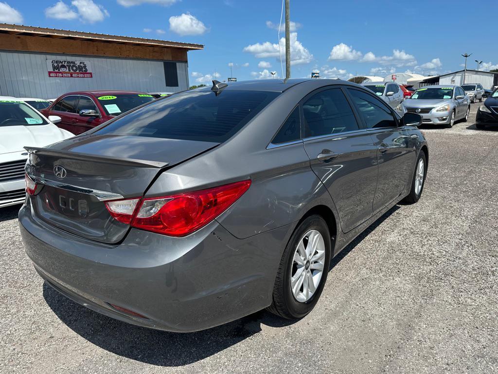used 2013 Hyundai Sonata car, priced at $3,500
