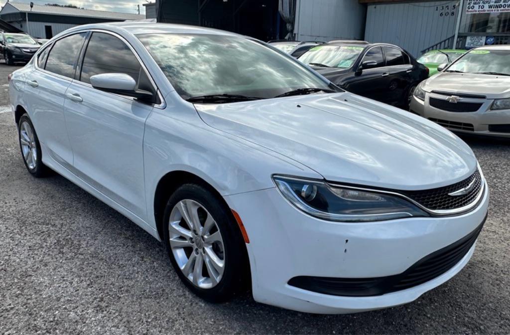 used 2016 Chrysler 200 car, priced at $3,800
