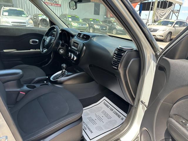 used 2015 Kia Soul car, priced at $4,995