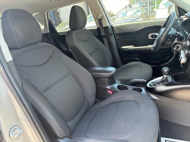 used 2015 Kia Soul car, priced at $4,995