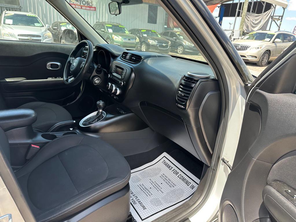 used 2015 Kia Soul car, priced at $4,700