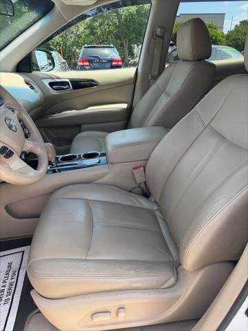 used 2014 Nissan Pathfinder car, priced at $4,500