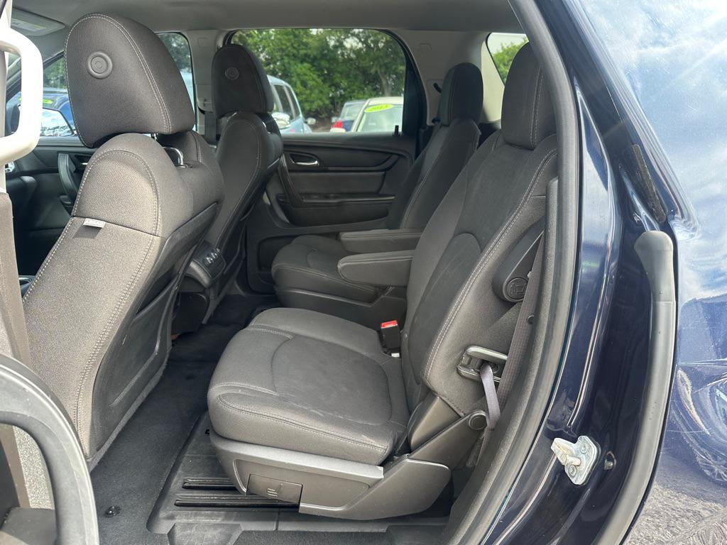 used 2015 GMC Acadia car, priced at $3,600