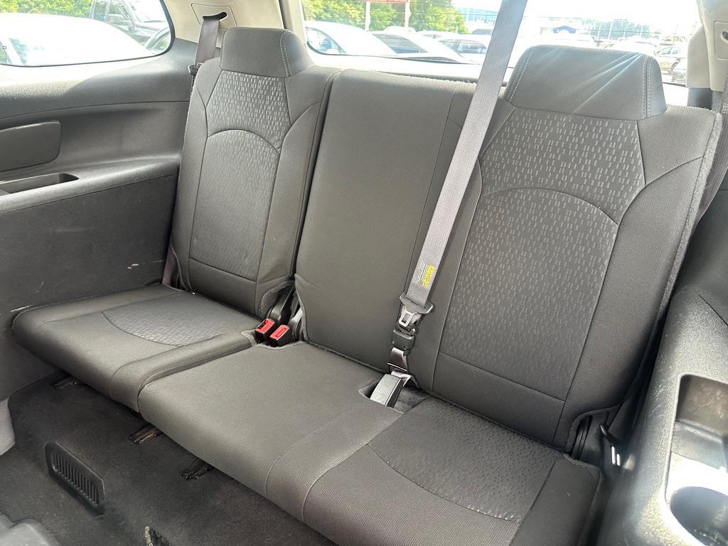 used 2015 GMC Acadia car, priced at $3,600