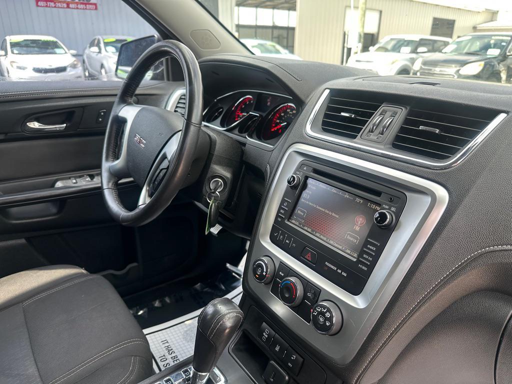 used 2015 GMC Acadia car, priced at $3,600
