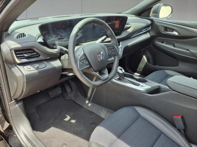 new 2025 Buick Envista car, priced at $26,685