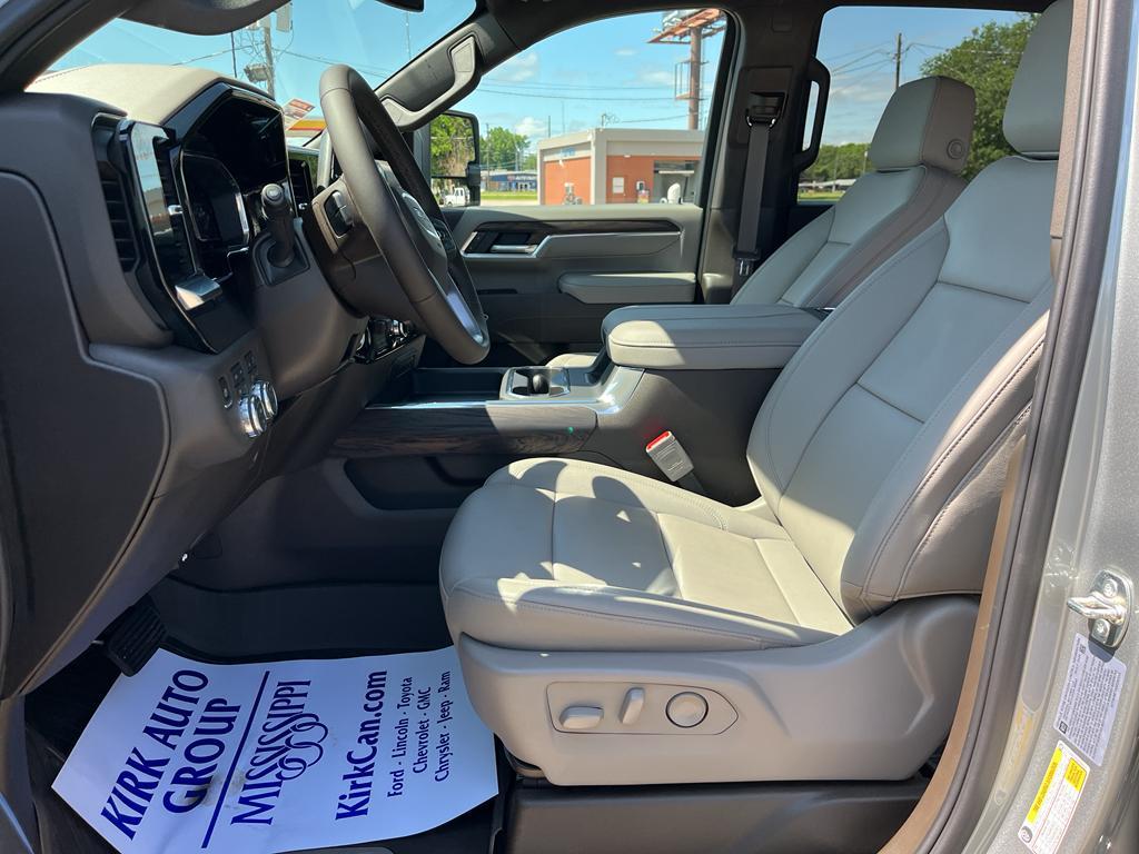 new 2025 GMC Sierra 2500 car, priced at $83,350
