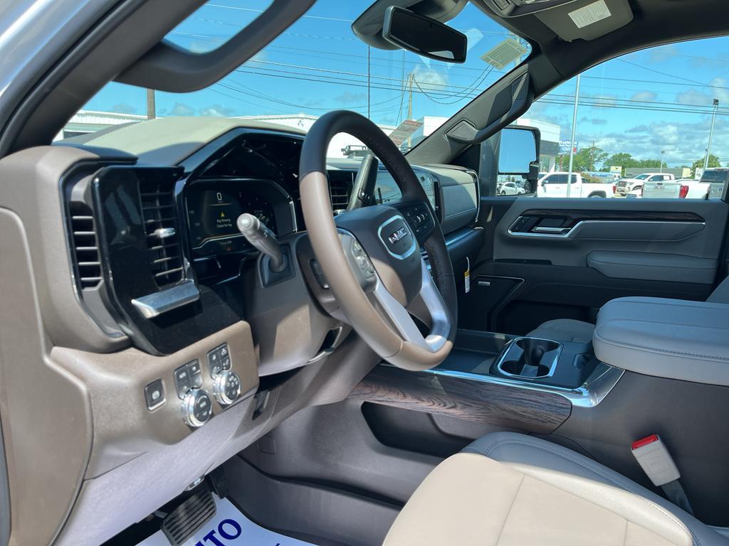 new 2025 GMC Sierra 2500 car, priced at $80,365