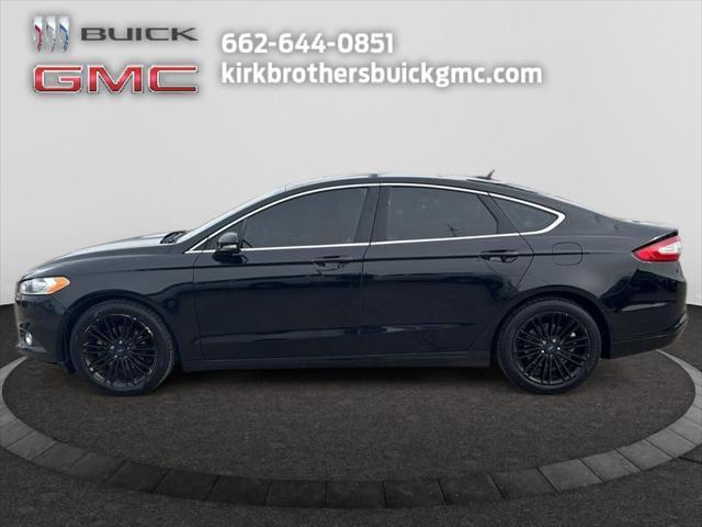 used 2016 Ford Fusion car, priced at $10,500