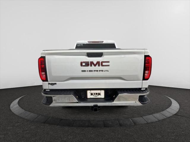 new 2025 GMC Sierra 1500 car, priced at $44,213