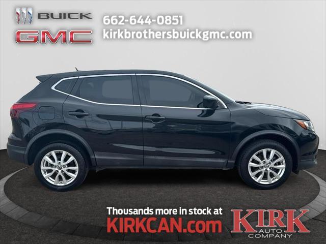 used 2019 Nissan Rogue Sport car, priced at $13,140