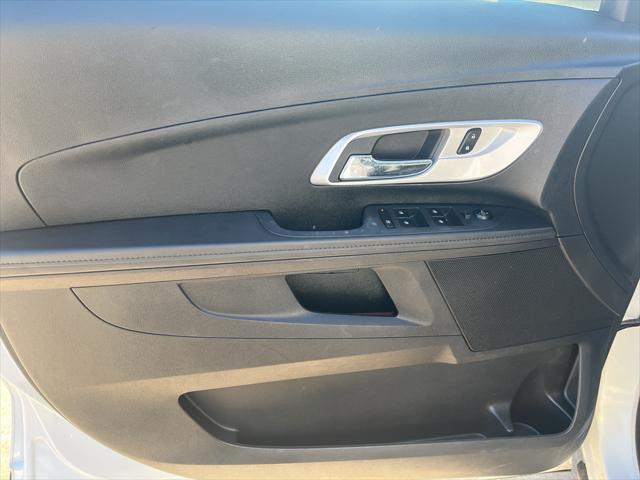 used 2013 Chevrolet Equinox car, priced at $9,000