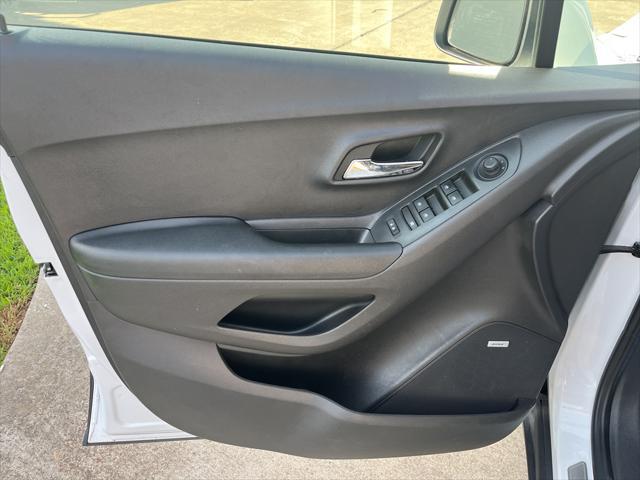 used 2020 Chevrolet Trax car, priced at $17,188