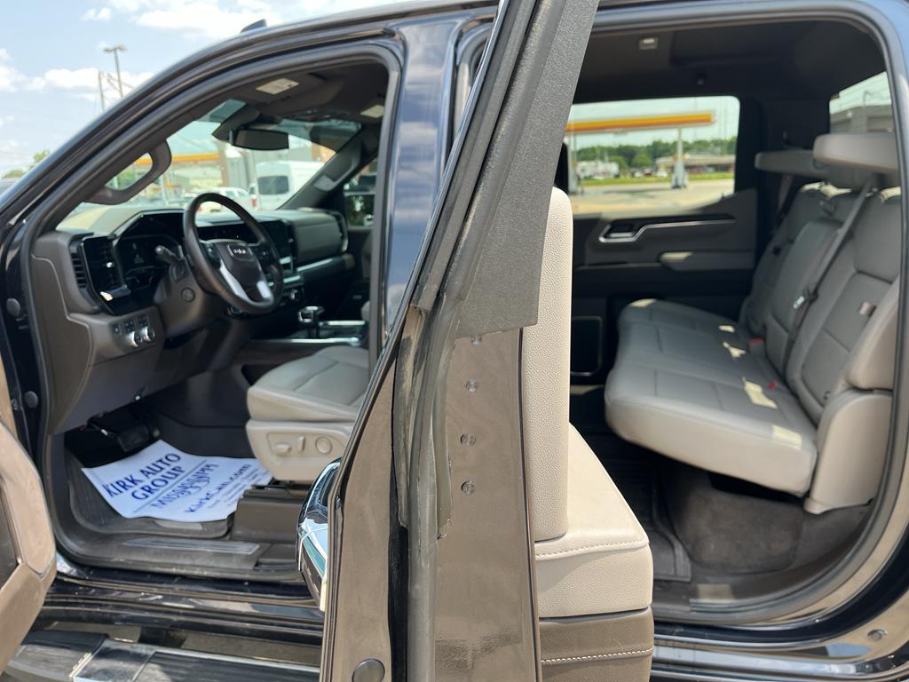 used 2023 GMC Sierra 1500 car, priced at $56,550