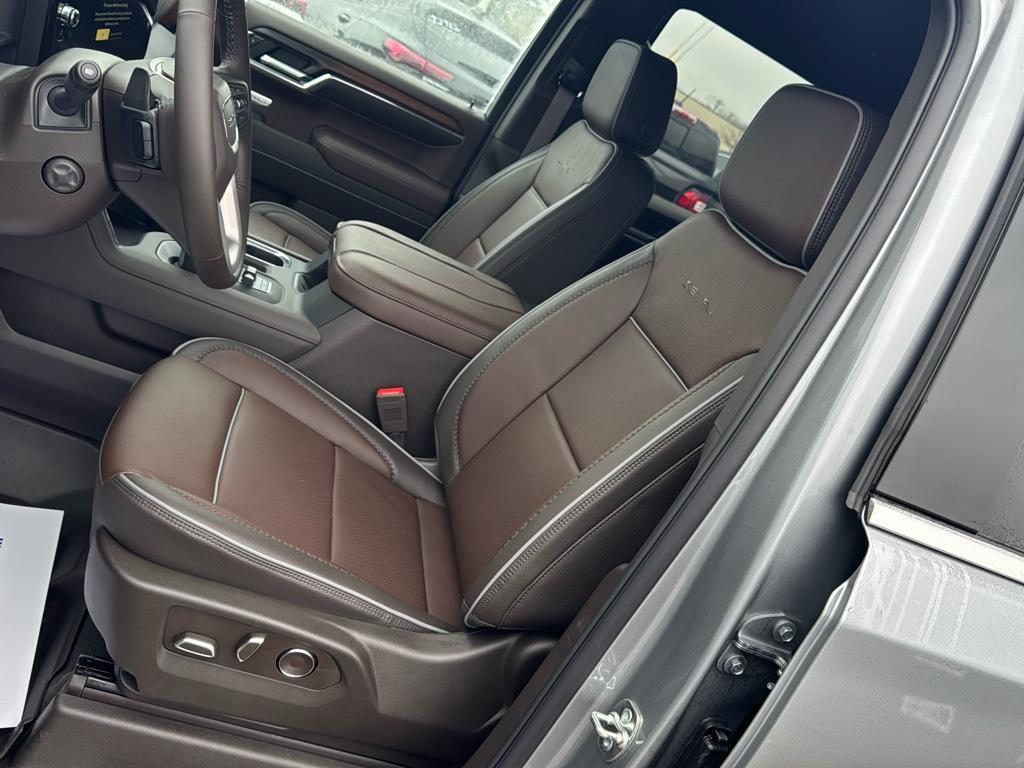 new 2025 GMC Sierra 1500 car, priced at $75,285