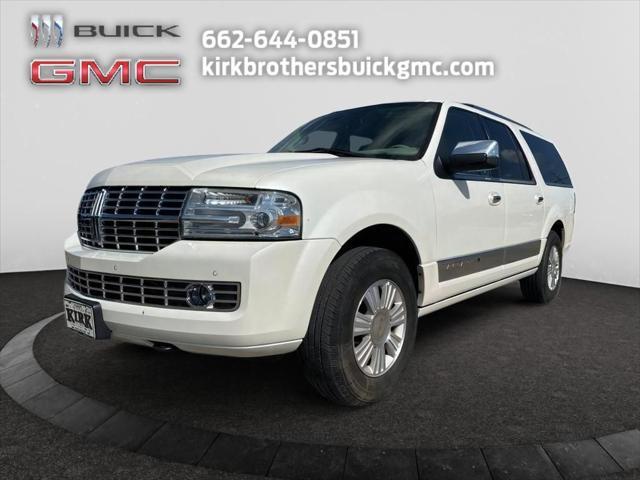 used 2013 Lincoln Navigator car, priced at $9,995
