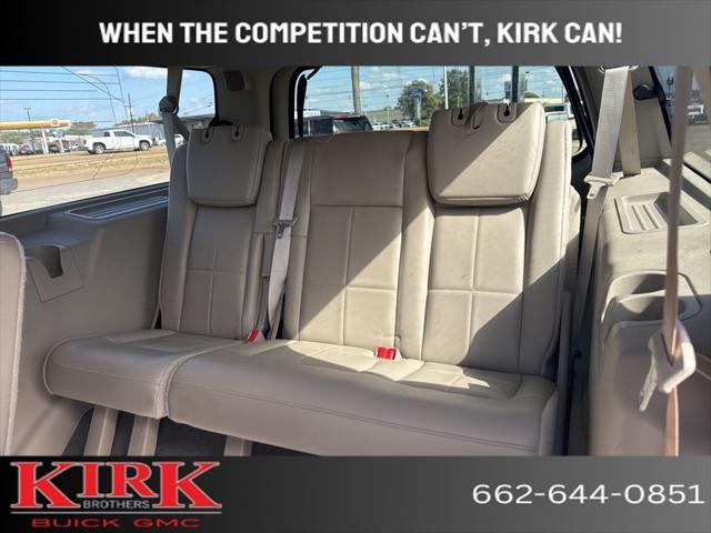 used 2013 Lincoln Navigator car, priced at $9,995