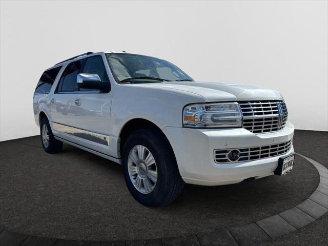 used 2013 Lincoln Navigator car, priced at $9,995