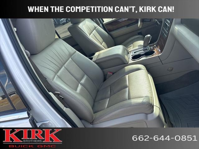 used 2013 Lincoln Navigator car, priced at $9,995