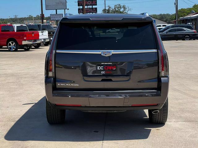 used 2015 Cadillac Escalade car, priced at $28,900