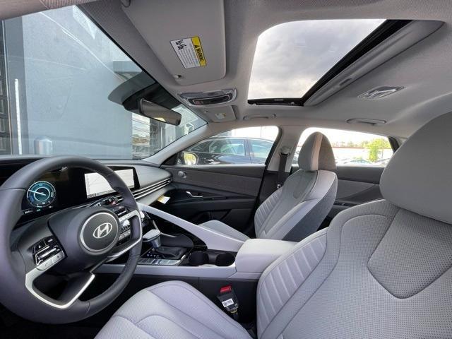 new 2024 Hyundai Elantra HEV car, priced at $29,012