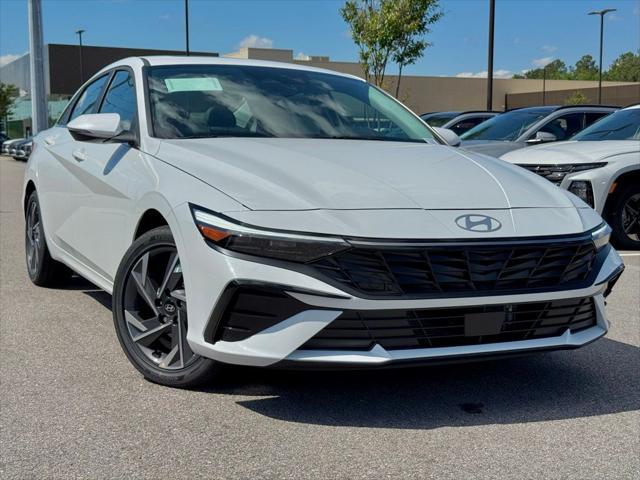 used 2025 Hyundai Elantra car, priced at $28,999
