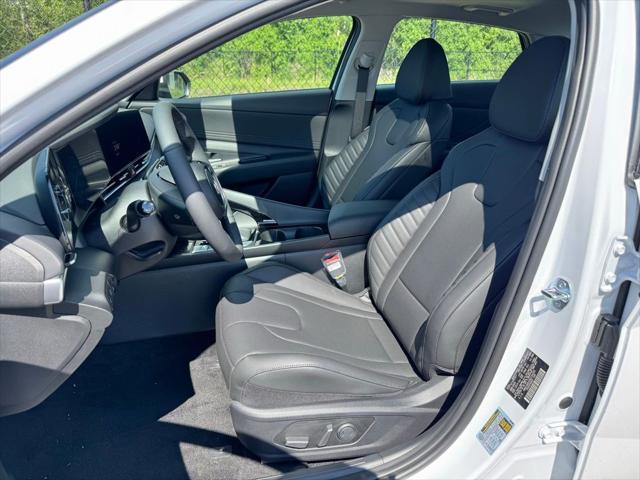 new 2025 Hyundai Elantra car, priced at $29,999
