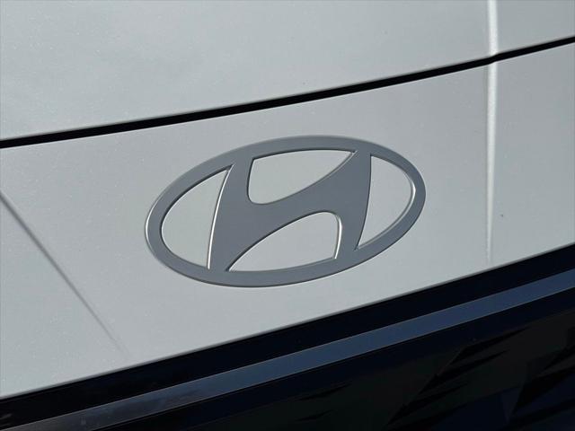new 2025 Hyundai Elantra car, priced at $29,999