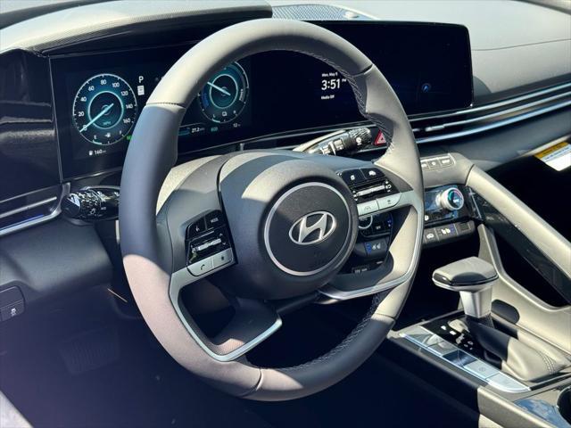 new 2025 Hyundai Elantra car, priced at $29,999