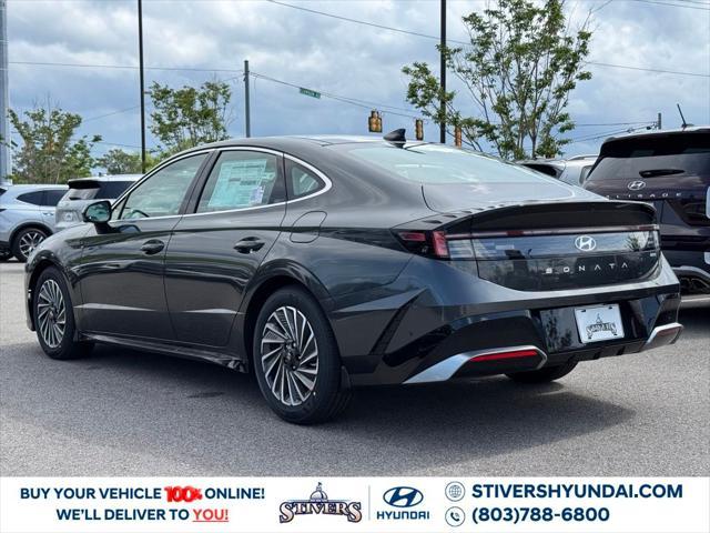 new 2025 Hyundai Sonata Hybrid car, priced at $37,615