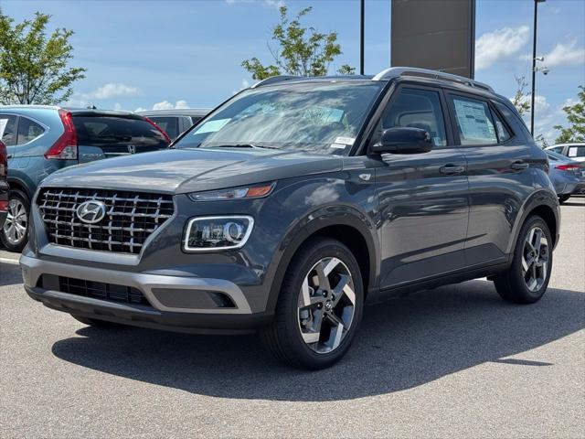used 2025 Hyundai Venue car, priced at $23,994