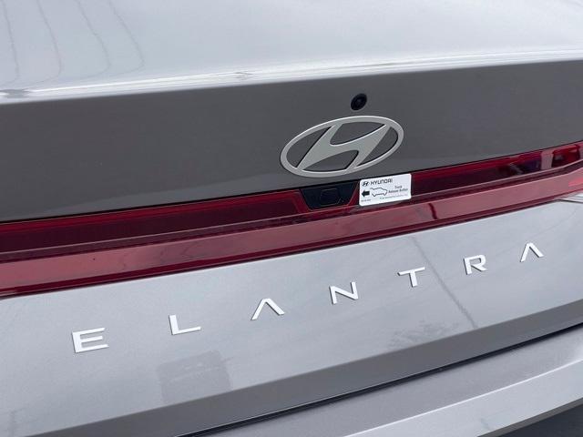 new 2024 Hyundai Elantra car, priced at $22,899