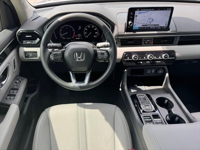 used 2025 Honda Pilot car, priced at $45,788