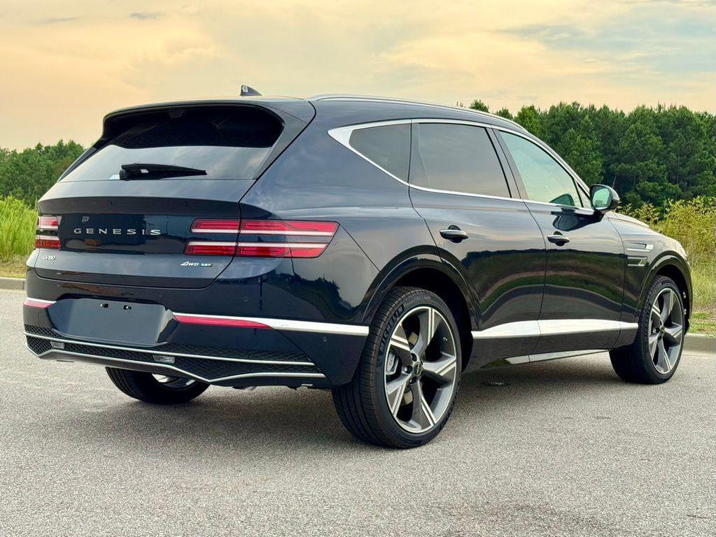 new 2025 Genesis GV80 car, priced at $79,068