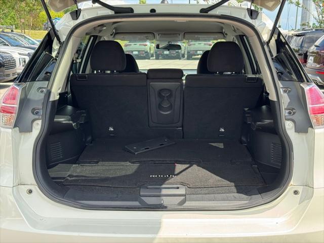 used 2015 Nissan Rogue car, priced at $13,898