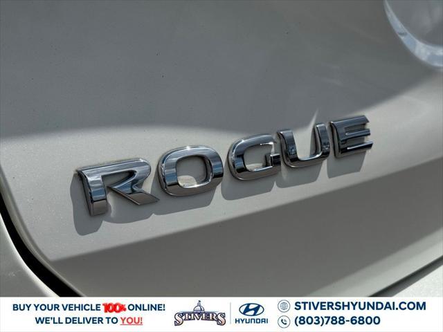 used 2015 Nissan Rogue car, priced at $13,811