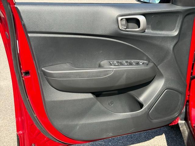 used 2025 Hyundai Venue car, priced at $21,611