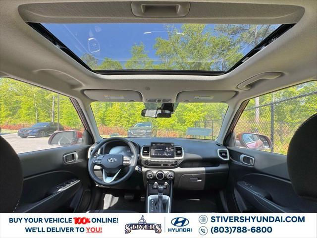 new 2025 Hyundai Venue car, priced at $24,085