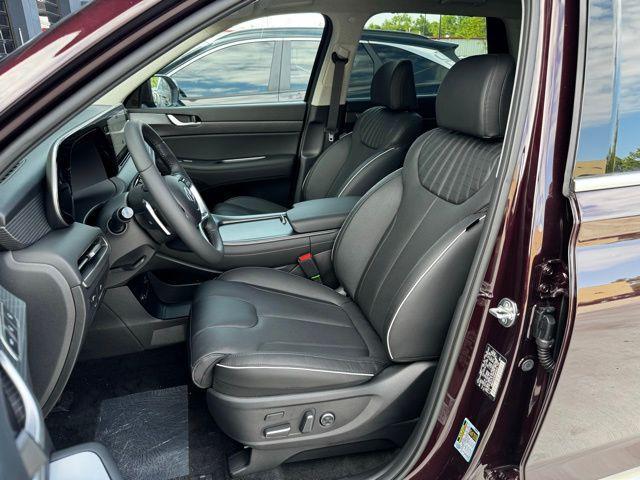 used 2025 Hyundai Palisade car, priced at $48,338