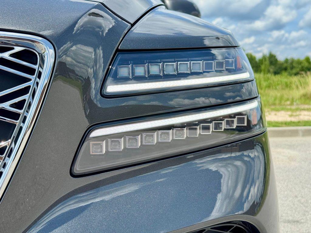 new 2025 Genesis GV80 car, priced at $78,914