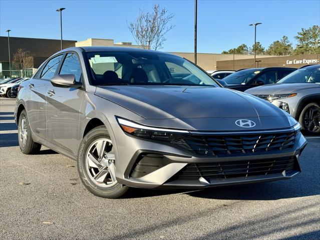 new 2025 Hyundai Elantra car, priced at $23,276